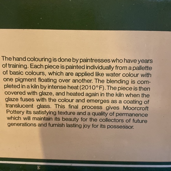 Moorcroft England Vase New in Box - Picture 9 of 9